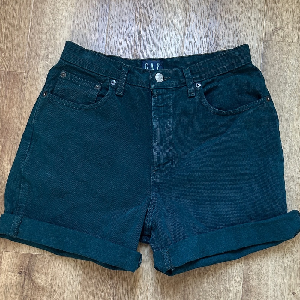 Vintage GAP Women's Deep Forest Green Cuffed Denim Shorts Size 8